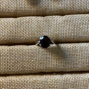 Vintage Red stone ring